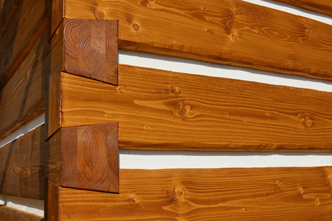 Detail dreveného obkladu fasády